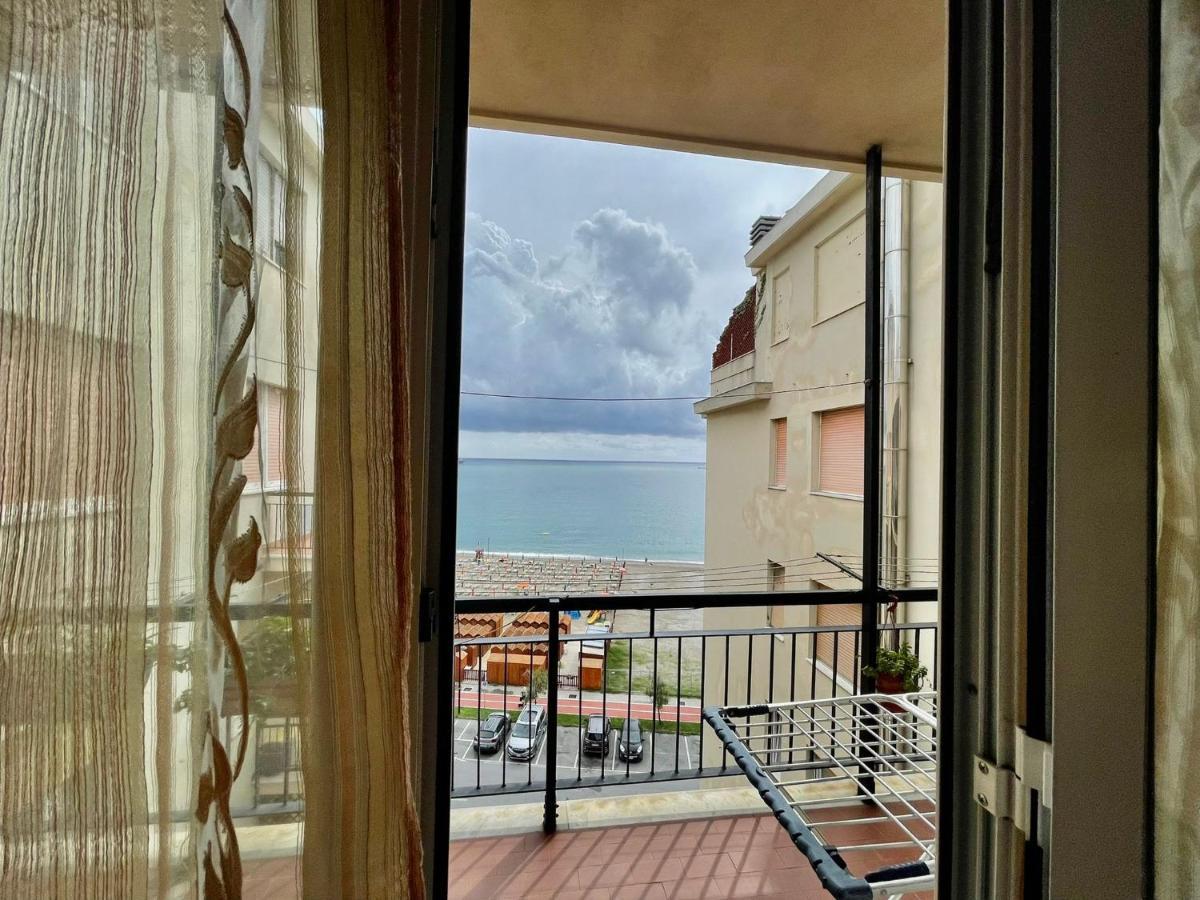 Casa Conchiglia Villa Vado Ligure Kültér fotó